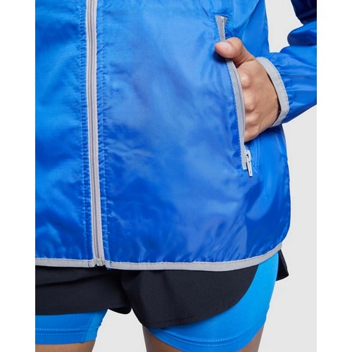 CORTAVIENTOS CON CAPUCHA: ANGELO REF CB5088 ROLY