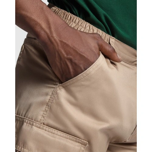 PANTALÓN CORTO CON BOLSILLOS ARMOUR REF BE6725 ROLY
